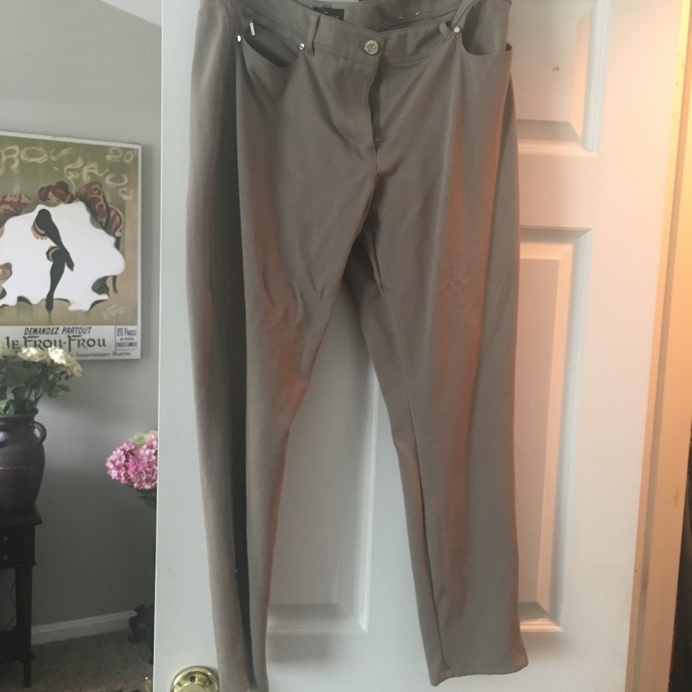 White House Black Market zipper ankle slim pants